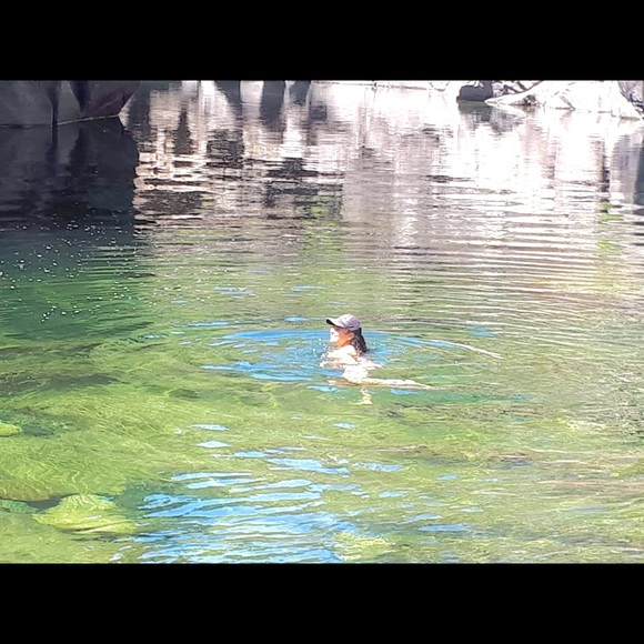 Meet your Posher, Caro - Picture 1 of 1